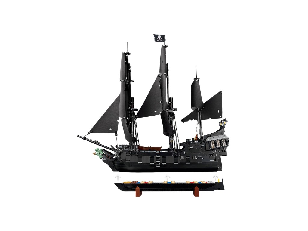 10365 LEGO ICONS Пираты Карибского моря: Черная жемчужина