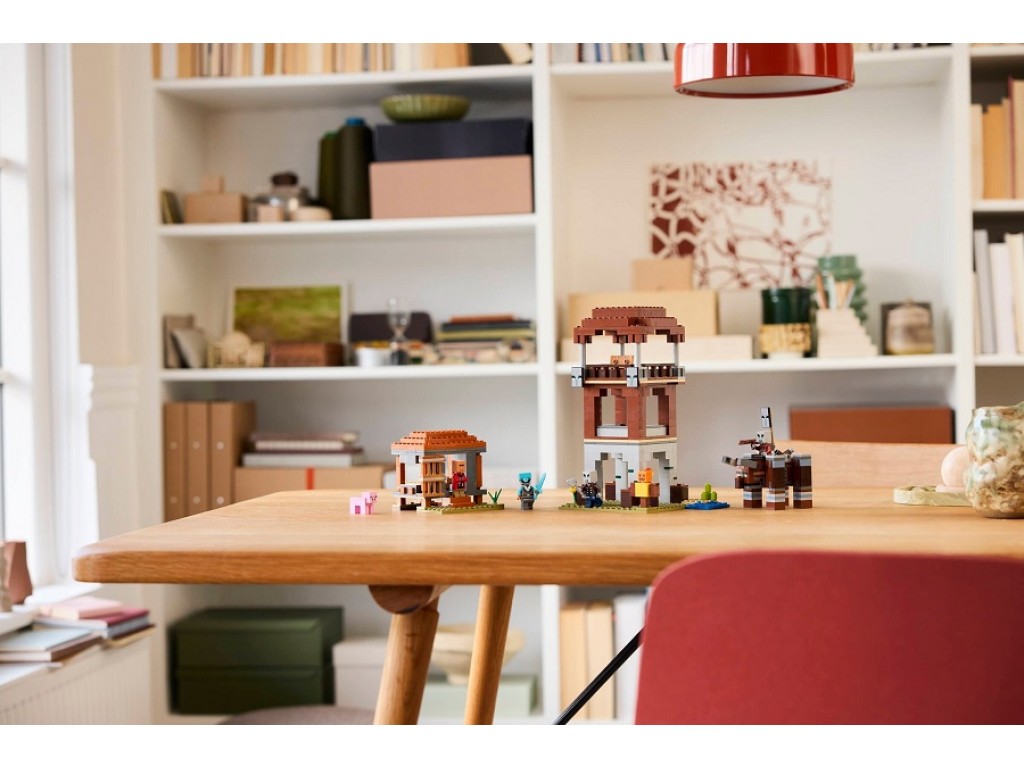 21278 LEGO Minecraft Застава разбойников и разоритель