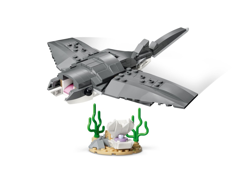 31381 LEGO Creator Свирепая акула с сундуком сокровищ 3 в 1