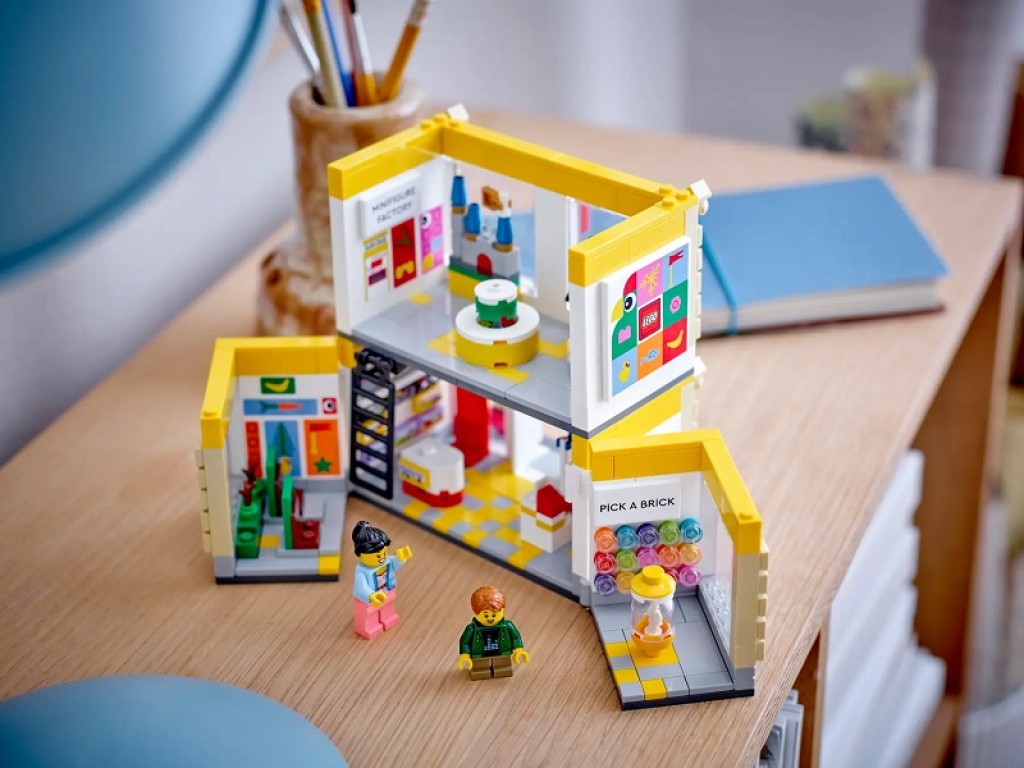 40574 Фирменный магазин LEGO
