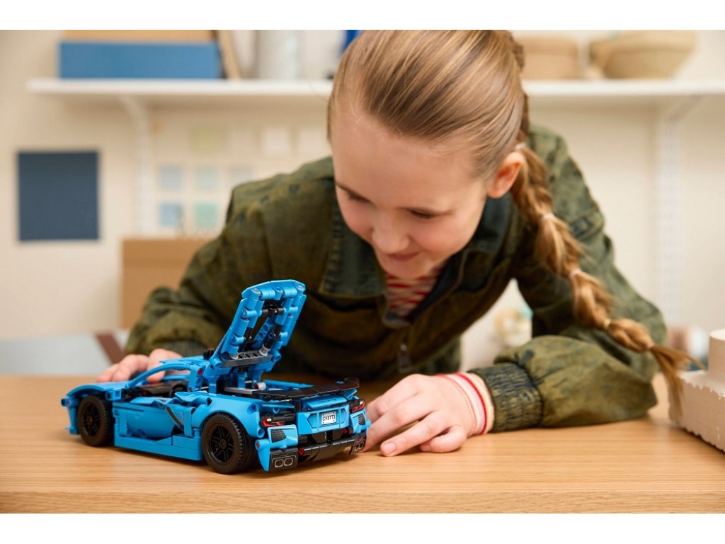 42217 LEGO Technic Chevrolet Corvette Stingray Blue