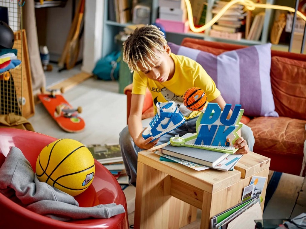 43008 LEGO Other Набор Nike Dunk x ЛЕГО