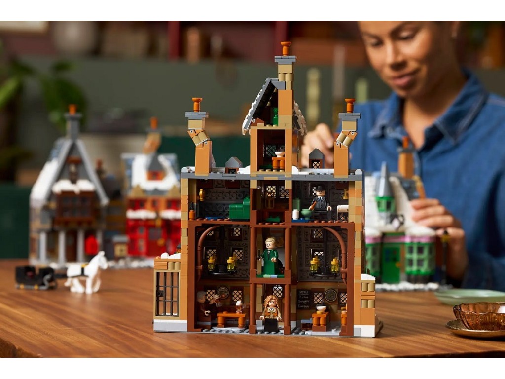 76457 LEGO Harry Potter Деревня Хогсмид – Коллекционное издание