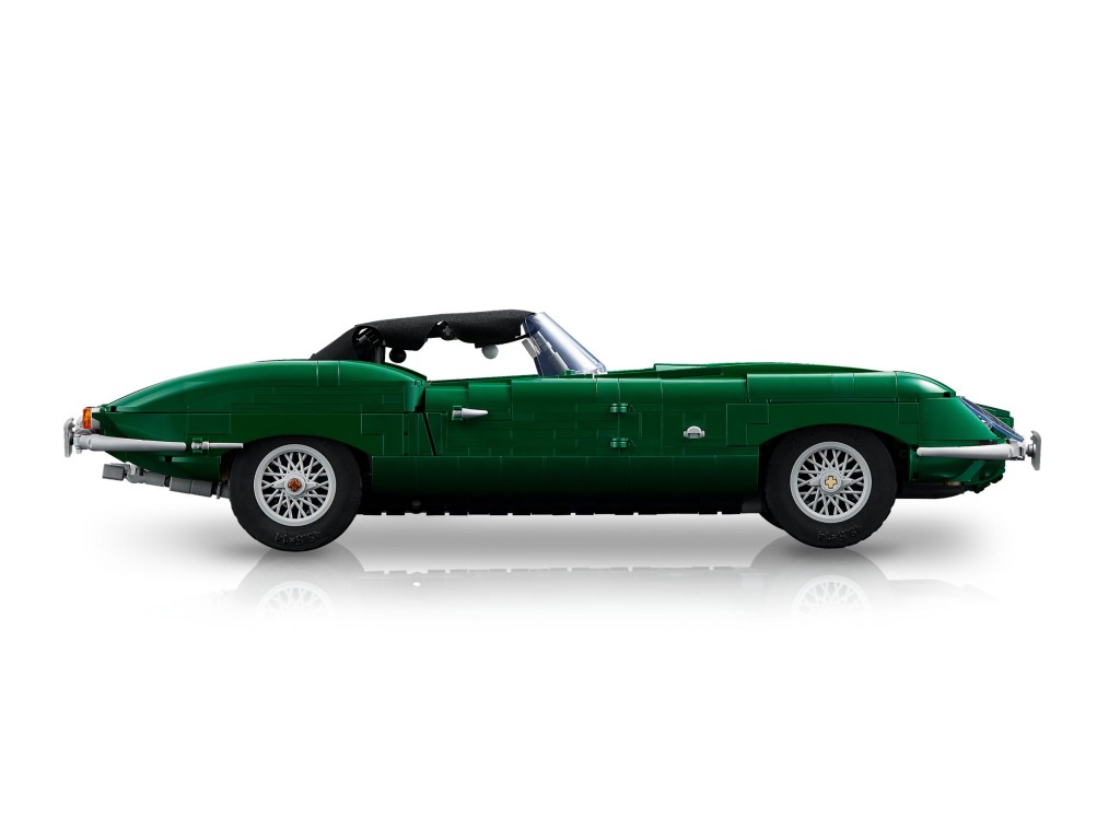 11381 LEGO ICONS Модель Jaguar E-Type