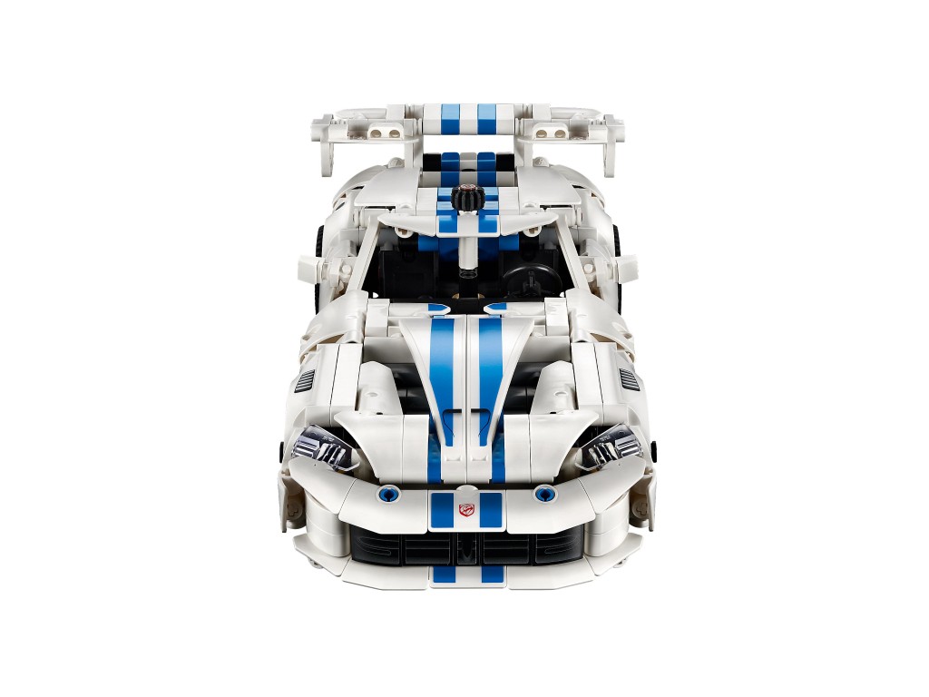 42234 LEGO Technic Спортивный автомобиль Dodge Viper GTS-R