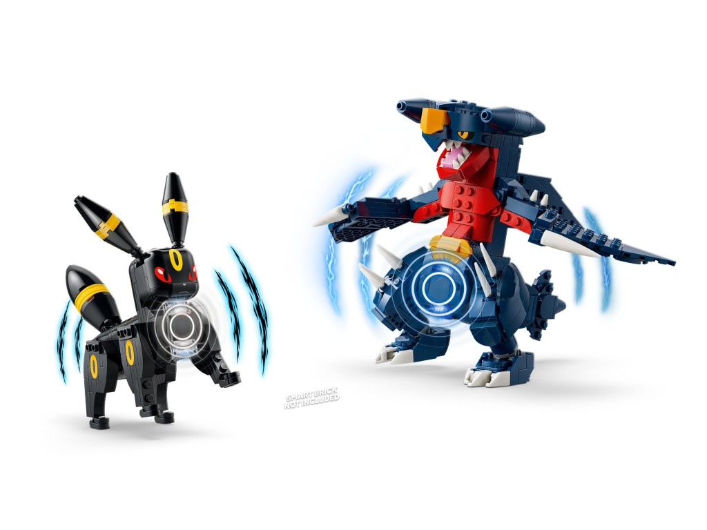72165 LEGO Pokemon Smart Play Битва за чемпионский титул между Умбреоном и Гарчомпом