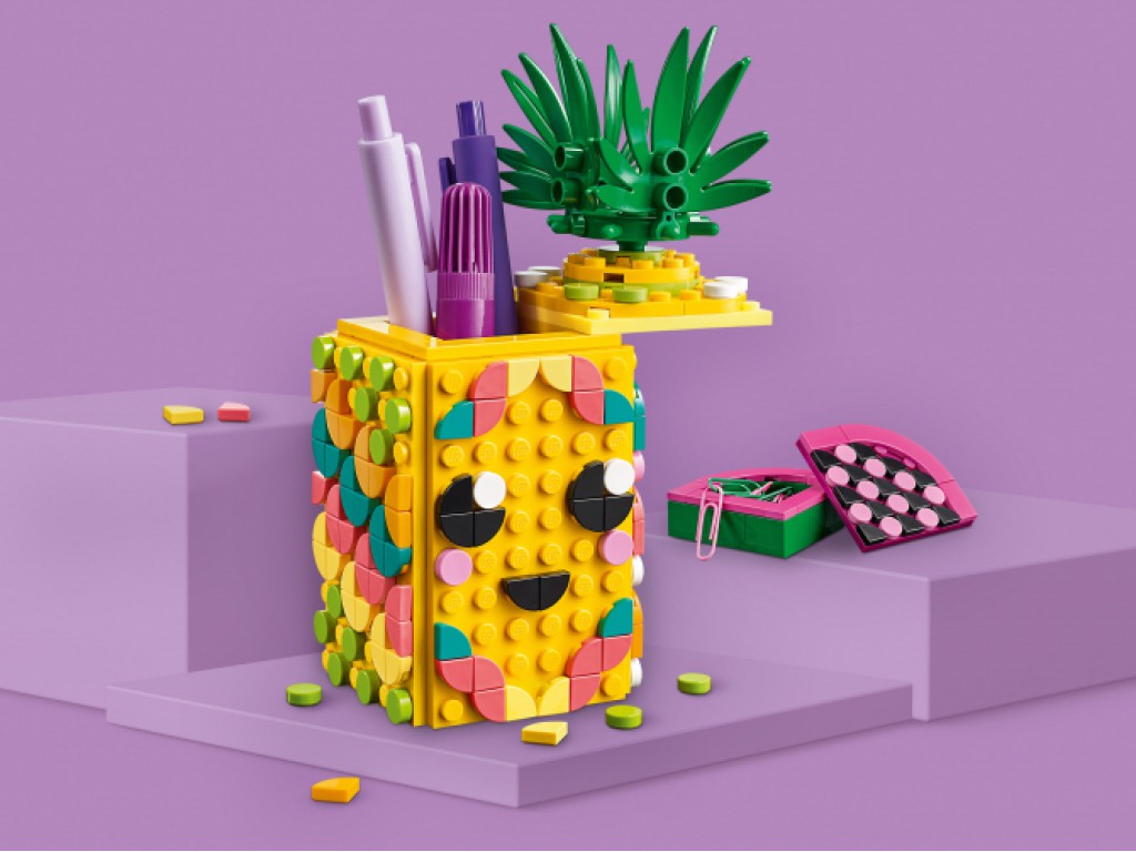 Конструктор LEGO Dots 41906 Подставка для карандашей «Ананас»