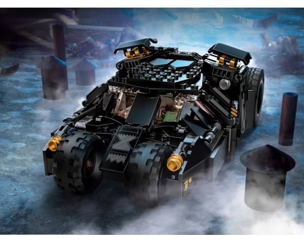Конструктор LEGO Super Heroes 76239 Бэтмобиль Тумблер схватка с Пугалом