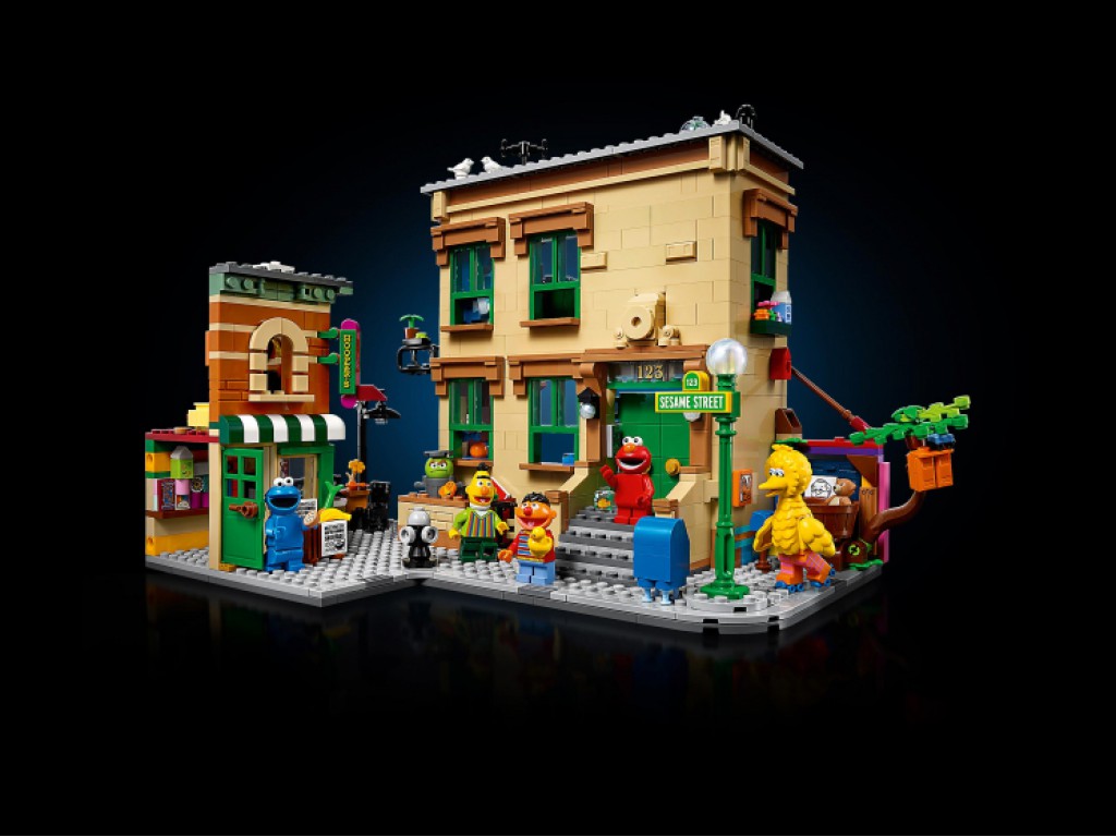 Конструктор LEGO Ideas 21324 Улица Сезам