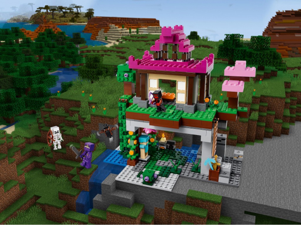 21183 Lego Minecraft Площадка для тренировок