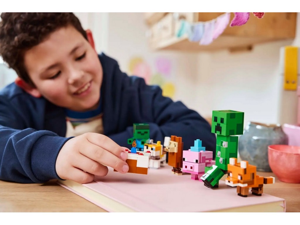 LEGO Minecraft 21281 День рождения Пятачка
