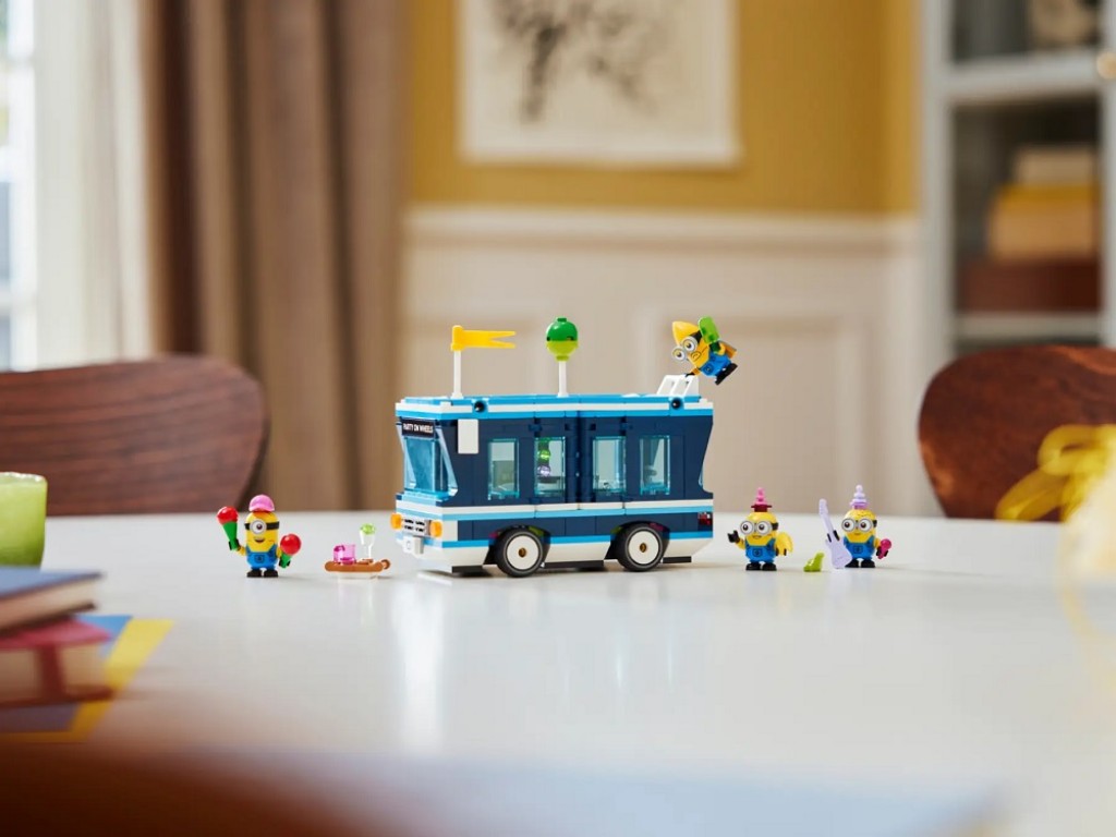 75581 LEGO Despicable Me 4 (Лего Гадкий я 4) Автобус для вечеринок с миньонами