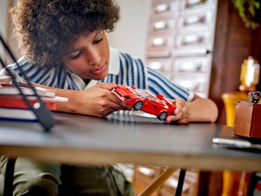 LEGO Speed Champions 76934 Ferrari F40