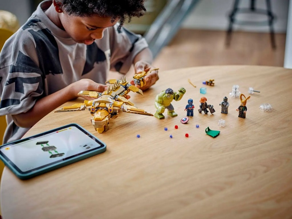 LEGO Super Heroes 76290 Мстители против Левиафана