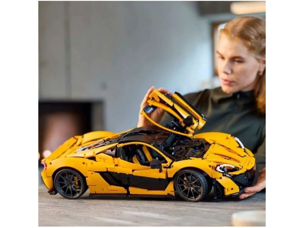 LEGO Technic 42172 McLaren P1