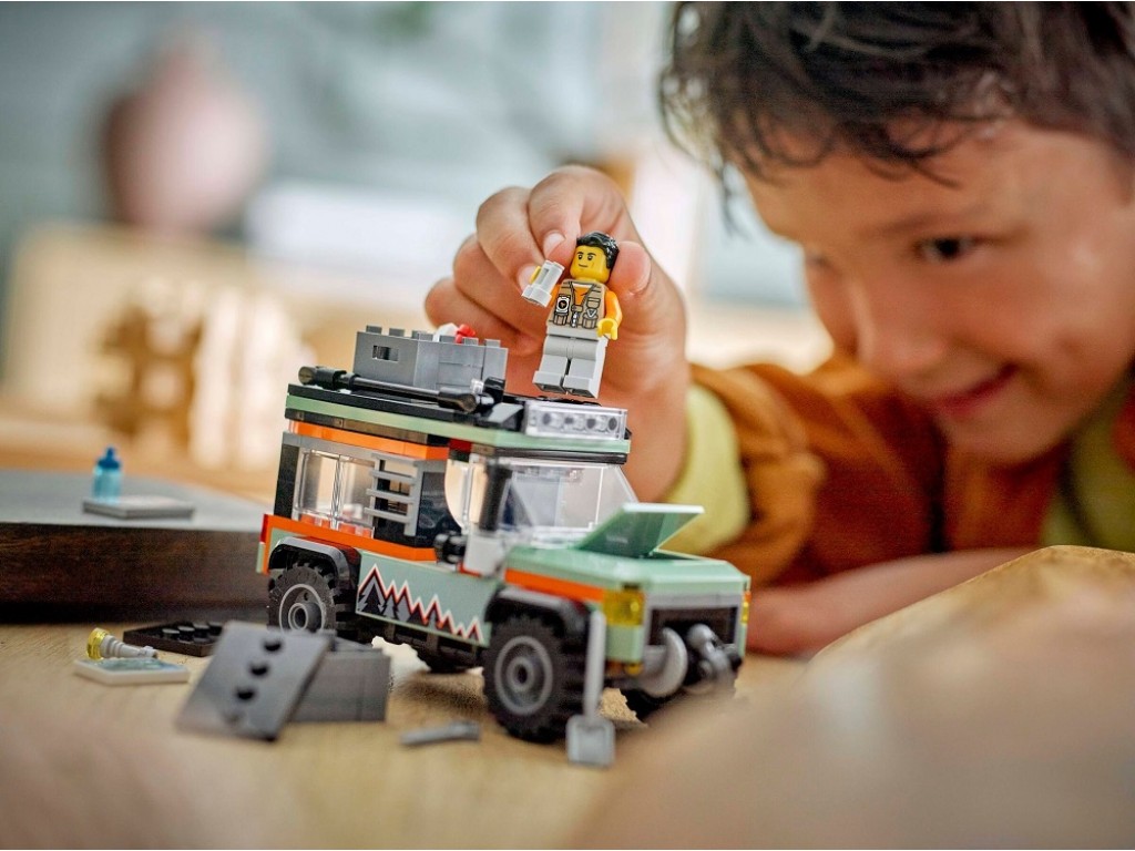 LEGO City 60447 Горный внедорожник 4x4