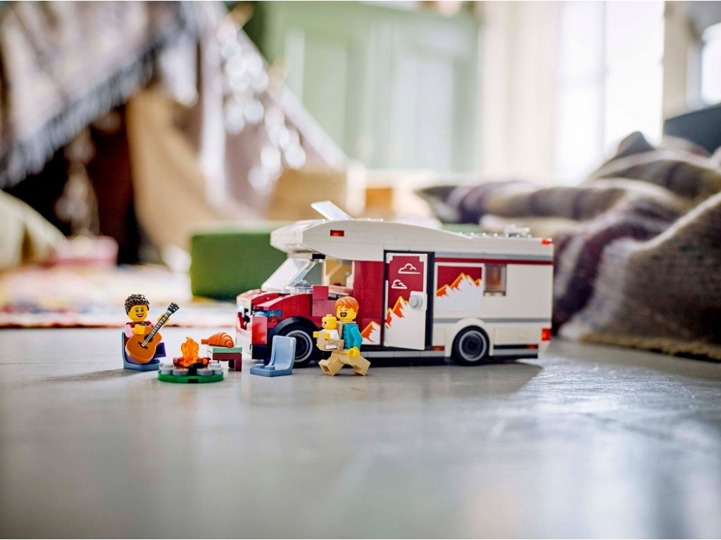 LEGO City 60454 Кемпер-фургон для отдыха и приключений