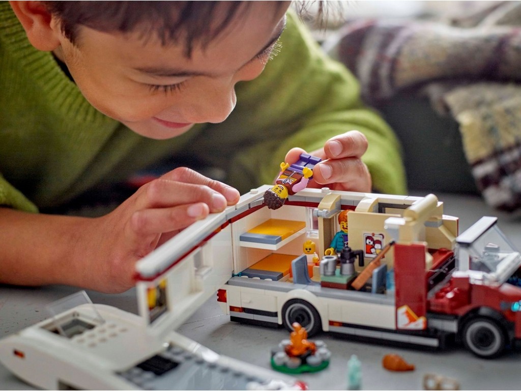 LEGO City 60454 Кемпер-фургон для отдыха и приключений