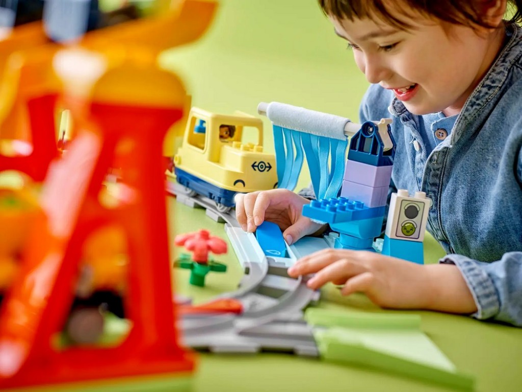 LEGO Duplo 10428 Большой интерактивный городской поезд