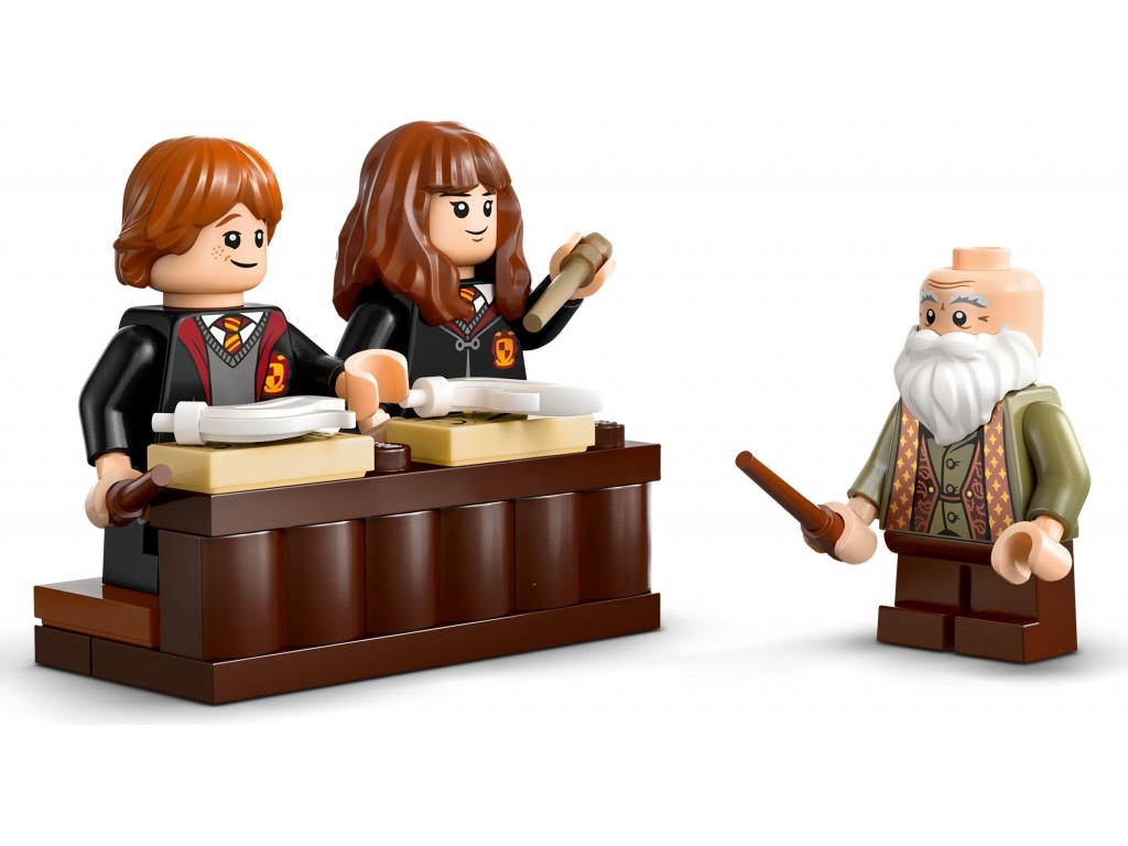 LEGO Harry Potter 76442 Замок Хогвартс: Урок заклинаний