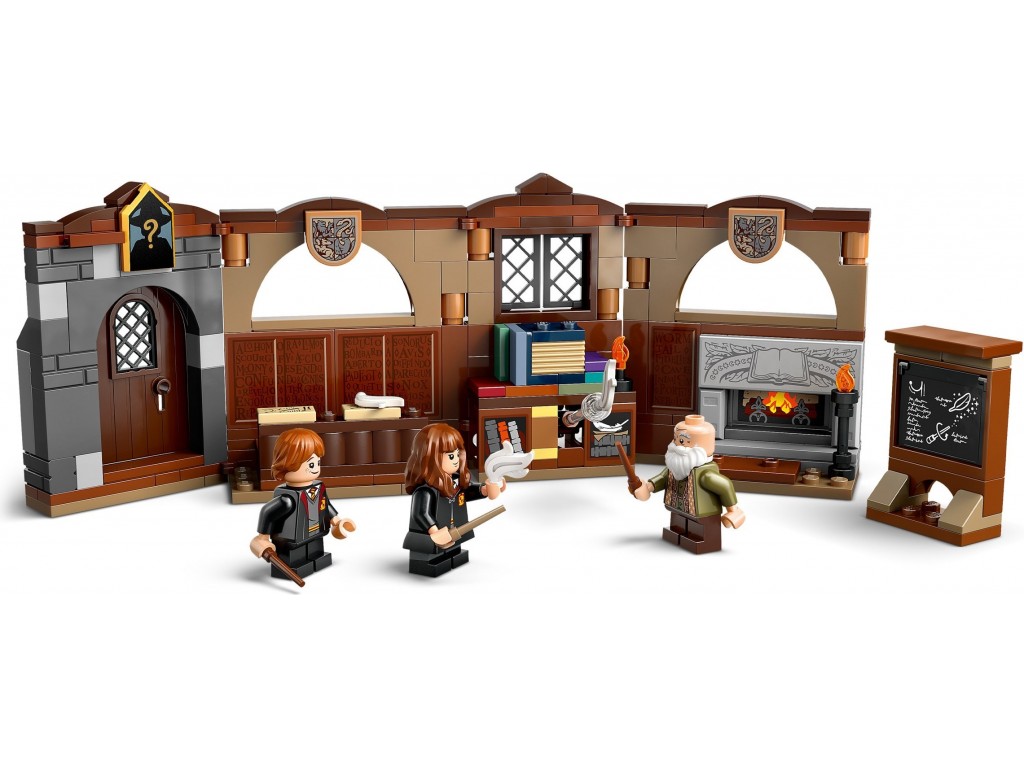 LEGO Harry Potter 76442 Замок Хогвартс: Урок заклинаний