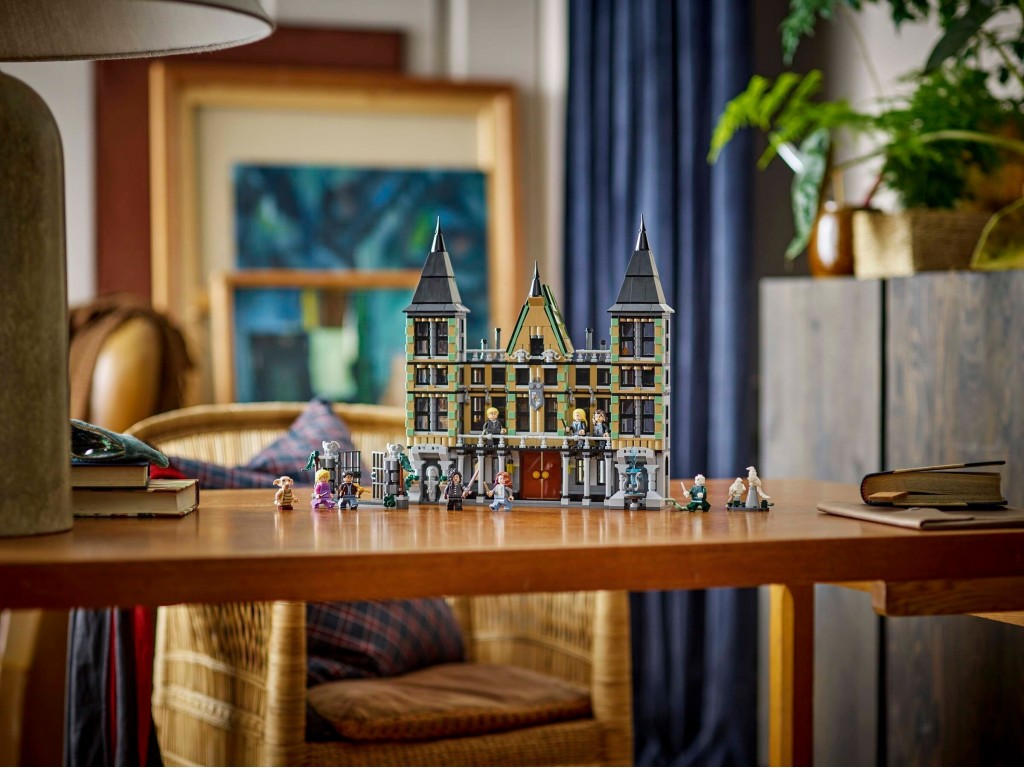 LEGO Harry Potter 76453 Поместье Малфоев "
