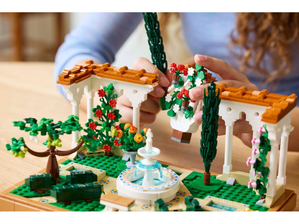 10359 Lego Icons Сад с фонтаном