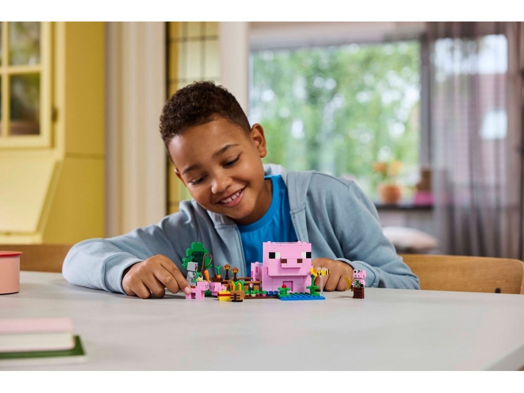 LEGO Minecraft 21268 Домик поросенка