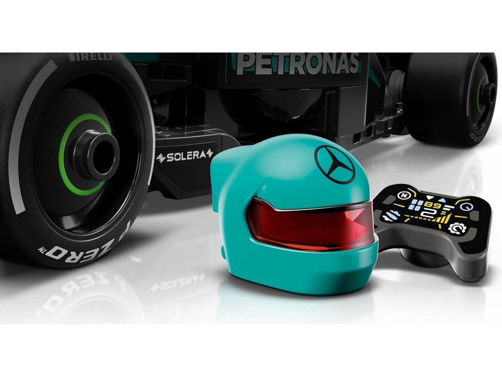 LEGO Speed Champions 77244 Formula 1 Mercedes-AMG W15