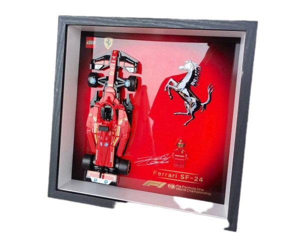 Демонстрационная рамка для LEGO 77242 Speed Champions Formula 1 Ferrari SF-24
