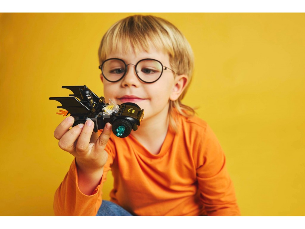 LEGO Super Heroes 76301 Бэтмен на Бэтмобиле против Мистера Фриза