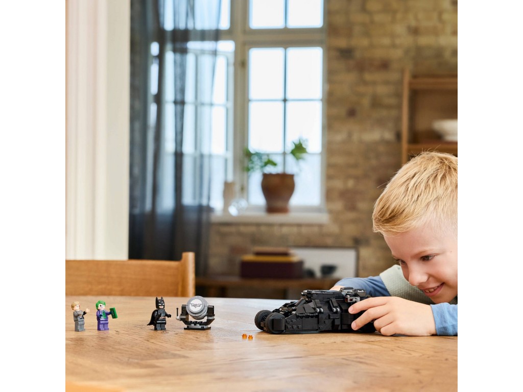 LEGO Super Heroes 76303 Бэтмен на Тумблере против Двуликого и Джокера