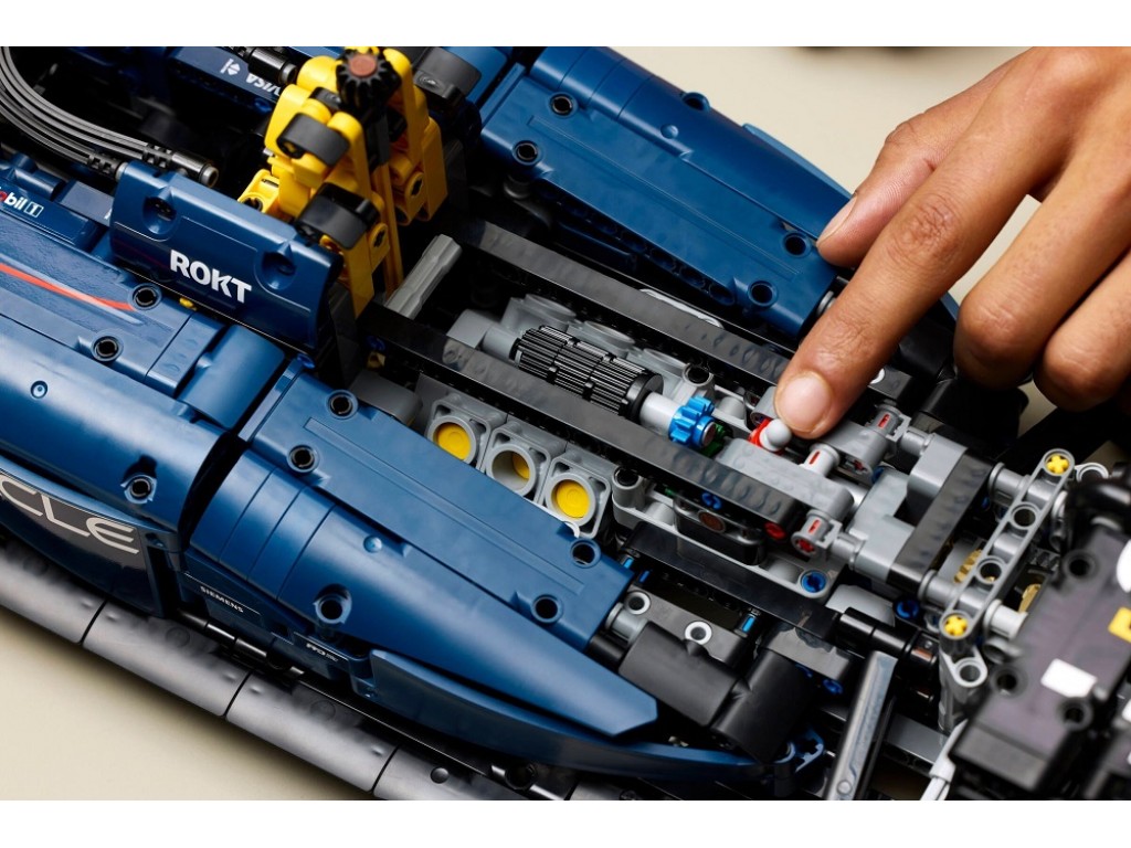 LEGO Technic 42206 Гоночная машина F1 Oracle Red Bull Racing RB20
