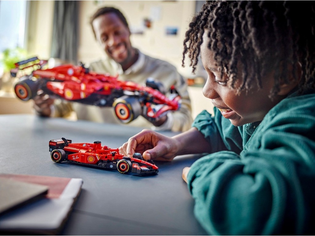 LEGO Technic 42207 Гоночная машина Ferrari SF-24