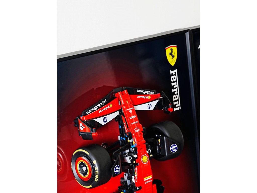 Настенная демонстрационная рамка для LEGO Technic 42207 Ferrari SF-24 F1